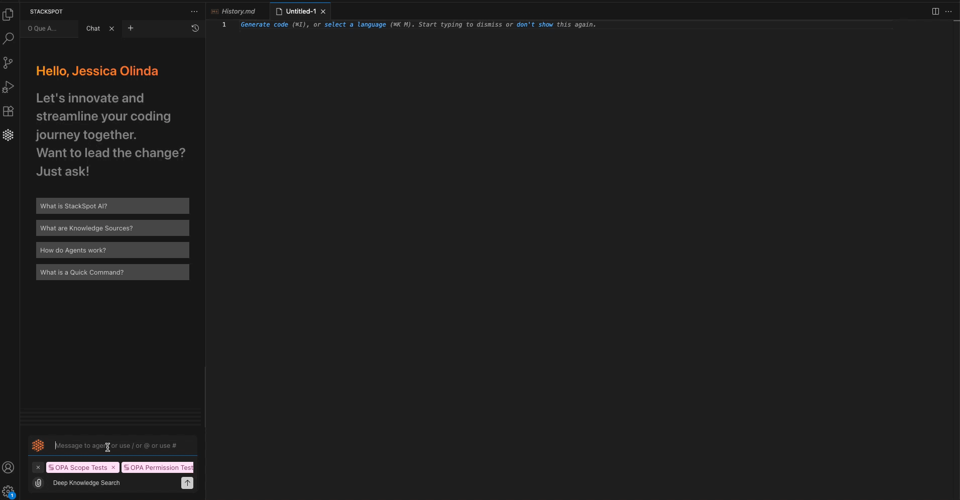 GIF animado mostrando um exemplo de uso da StackSpot AI em uma IDE. O GIF ilustra uma pessoa usuária solicitando à StackSpot AI para mostrar permissões de OPA. A resposta exibe quais Knowledge Sources foram utilizadas.
